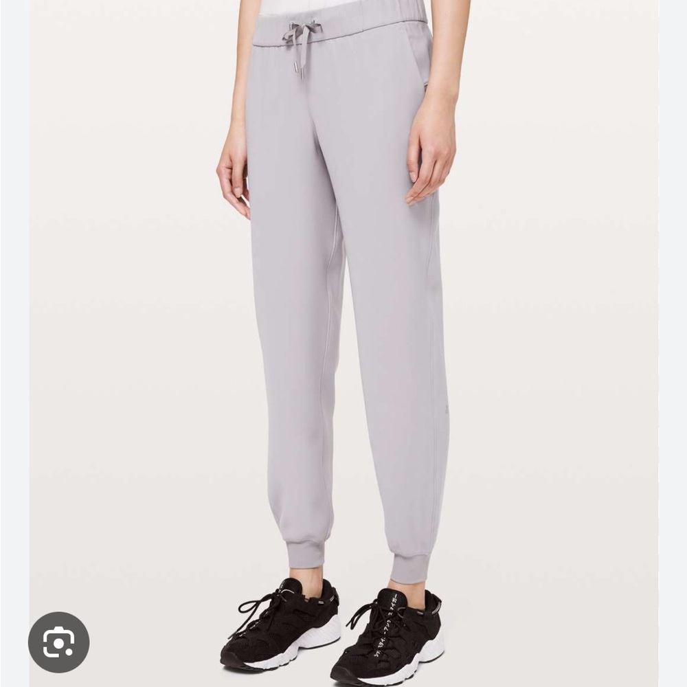 lululemon on the fly jogger